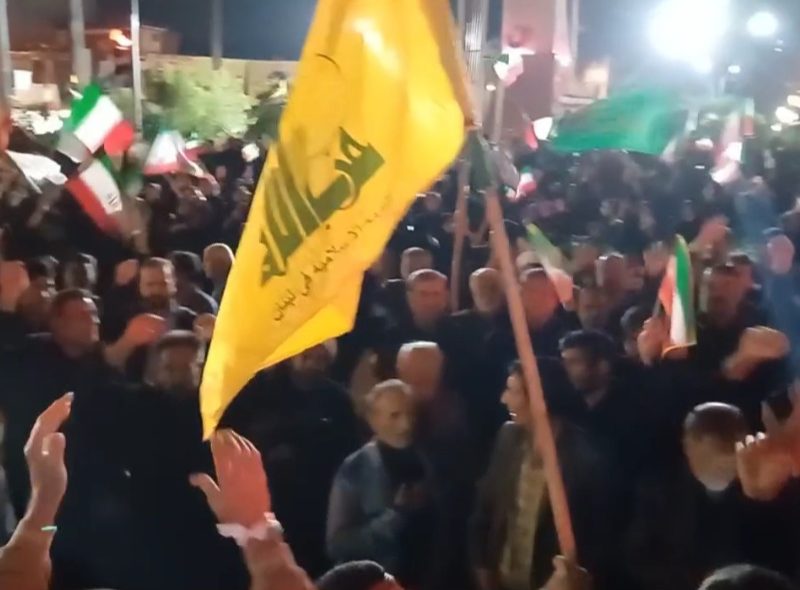 حضور وتجمع مردم نورآباد ممسنی در حمایت از رهبری