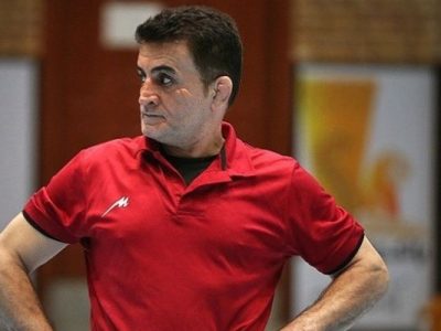 ۲۶,۰۰۰,۰۰۰,۰۰۰ حقوق مربی ایرانی در آذربایجان